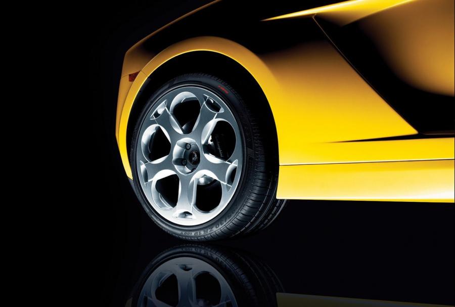  Lamborghini Gallardo 2007 года  (фото 2 из 27)